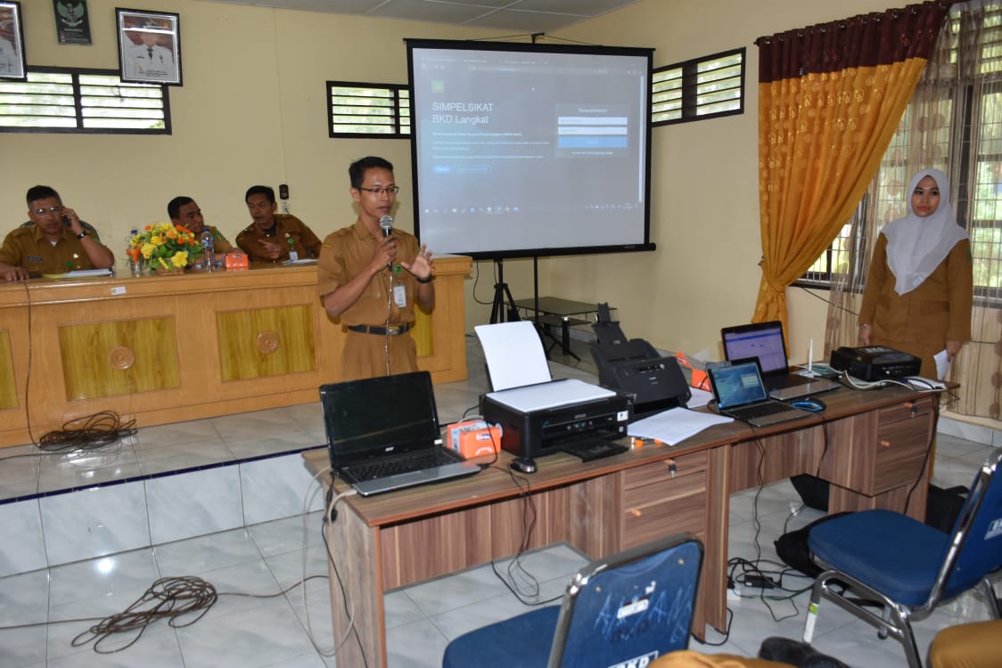 Bkd Langkat Launching Aplikasi Simpel Sikat Proses Pensiun Di Bkd Langkat Lebih Mudah Efektif Dan Efisien Pemerintah Kabupaten Langkat